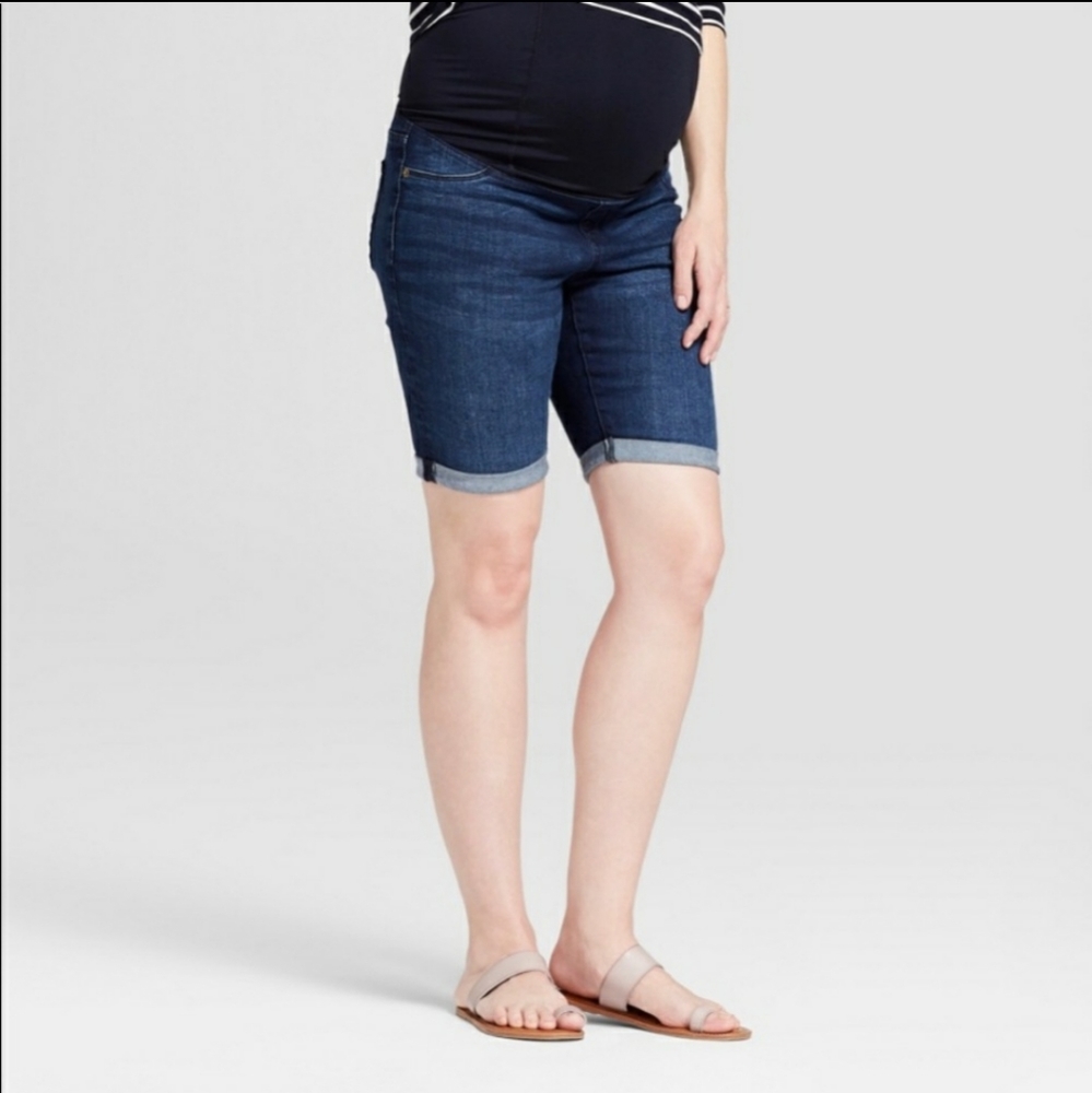 Isabel maternity bermudas NWT 9” inseam full panel